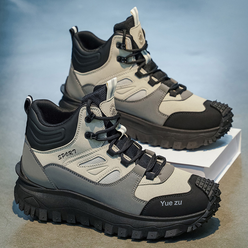 Outdoor Adventure Hiking - Sepatu bot pria model high-top, dengan