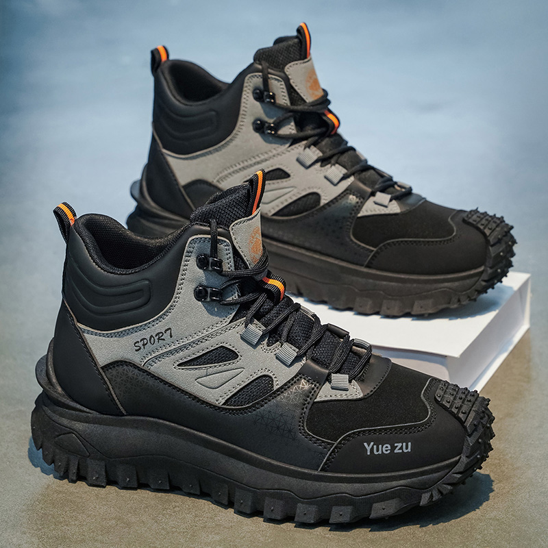 Sepatu bot pria model high-top - Outdoor Adventure Hiking ulasan dan harga