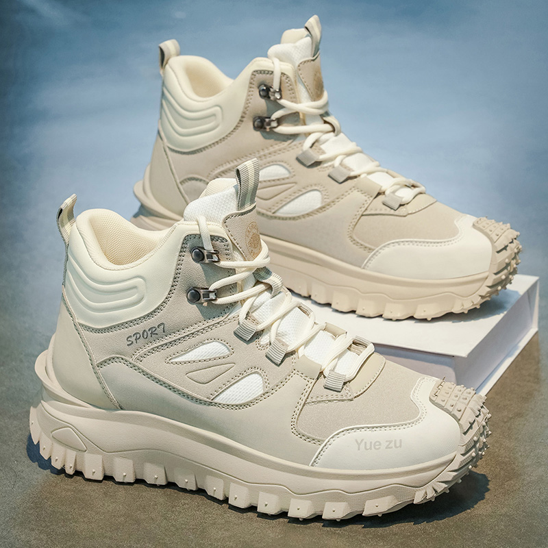 Sepatu bot pria model high-top - Outdoor Adventure Hiking ulasan dan harga